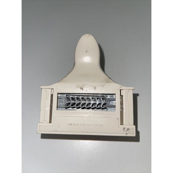 LOT OF 4 Per Punches Martha Stewart Stampin Up Marvy Heart Butterfly Border - Picture 5 of 9